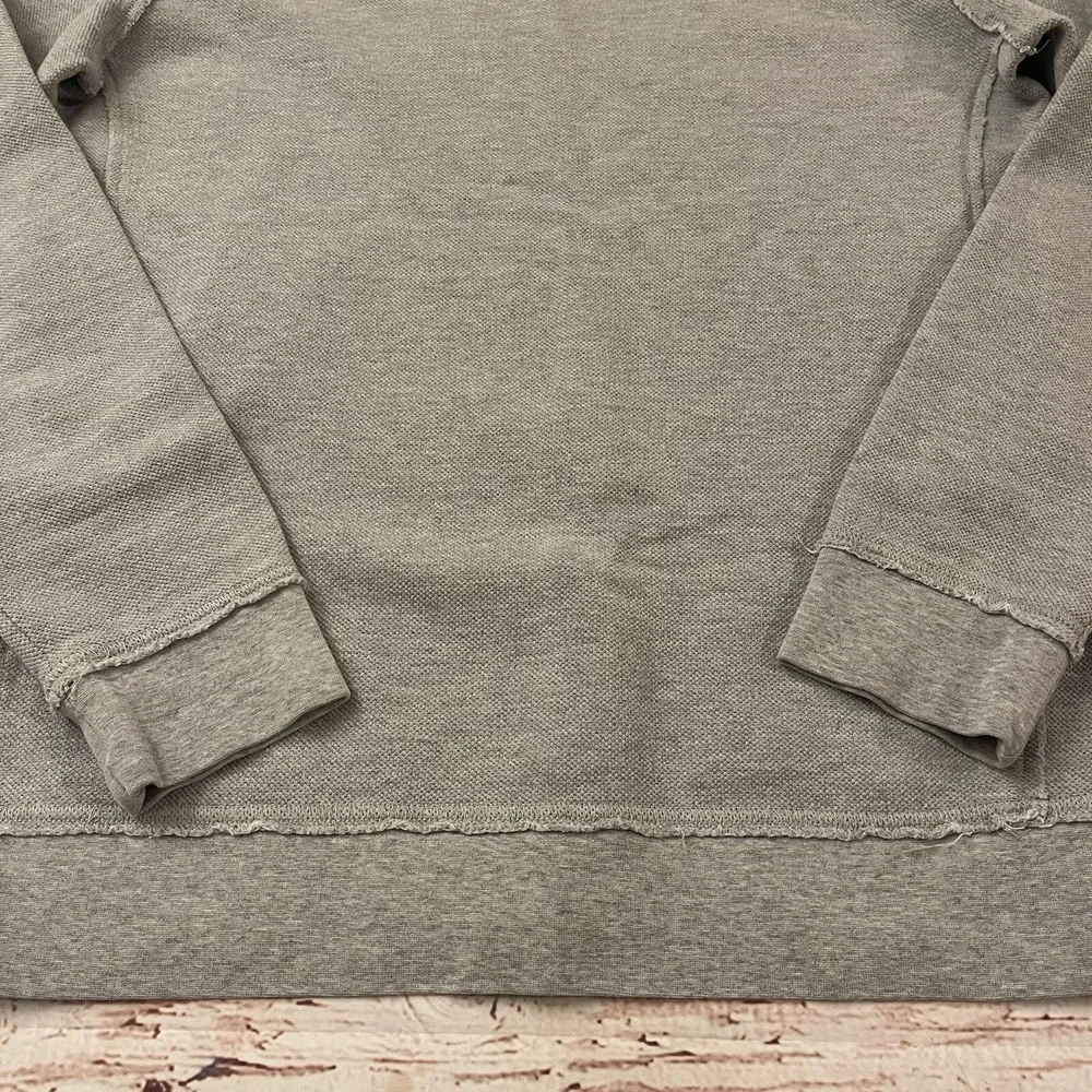 Levis California Light Sweater Gray Size Large Men's Rare!‎ Cozy